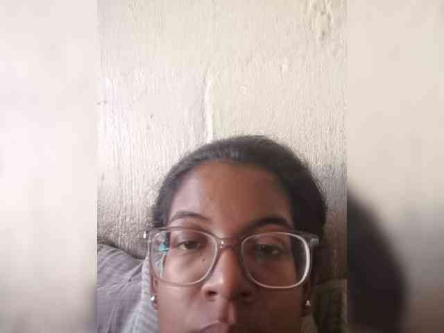 IndianBeaut webcam
