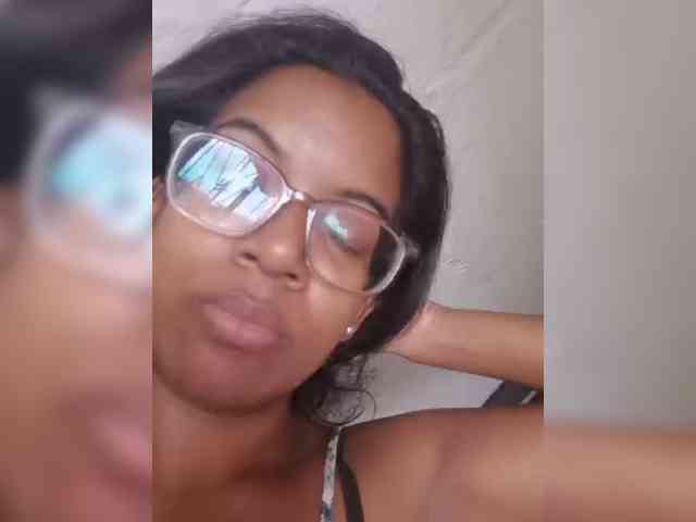 IndianBeaut webcam