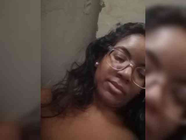 IndianBeaut webcam
