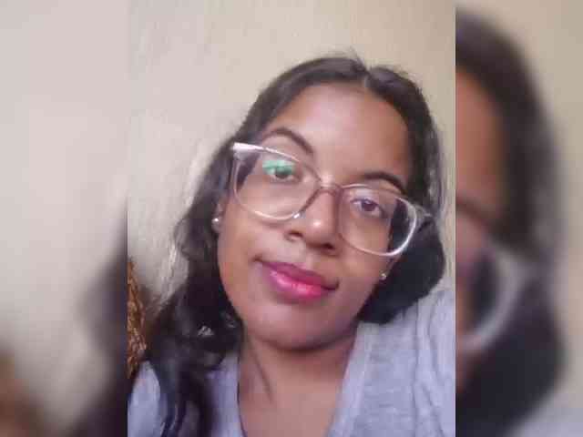 IndianBeaut webcam