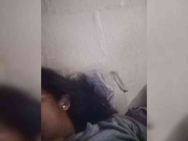 IndianBeaut webcam
