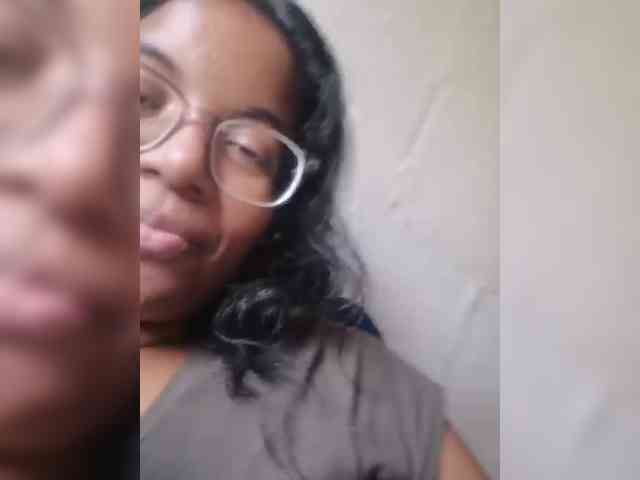 IndianBeaut webcam