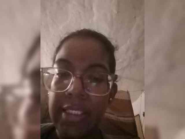 IndianBeaut webcam