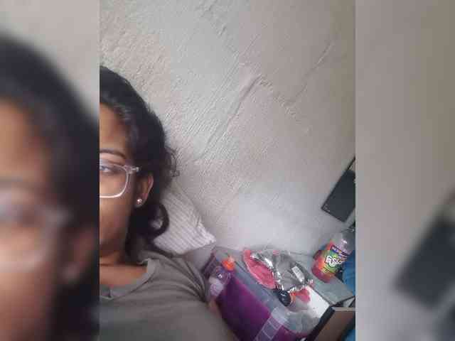 IndianBeaut webcam