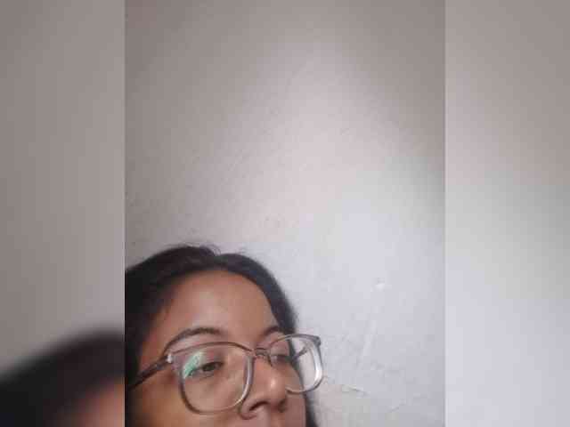 IndianBeaut webcam