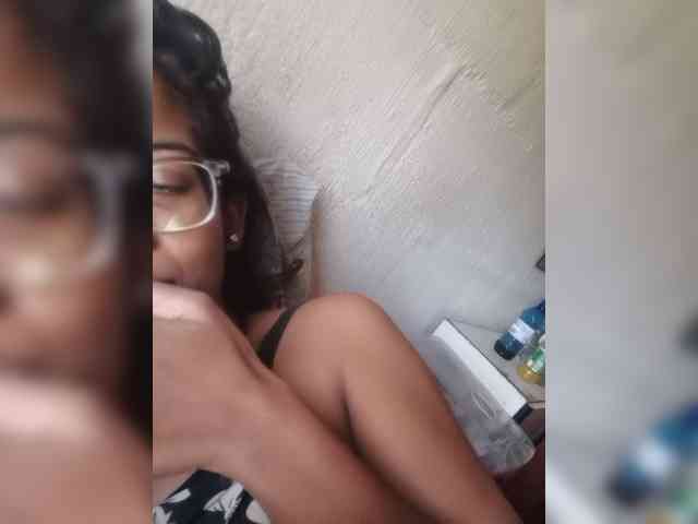 IndianBeaut webcam