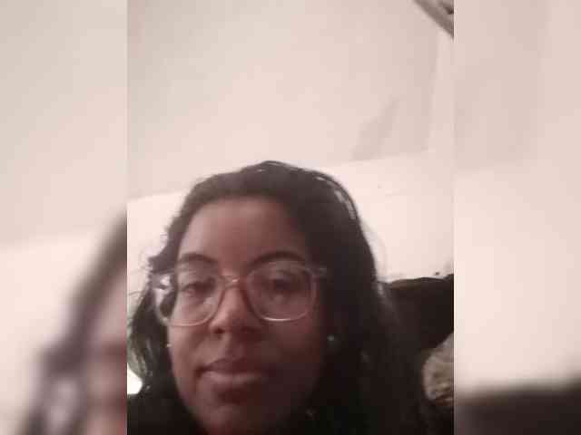 IndianBeaut webcam