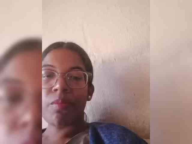 IndianBeaut webcam