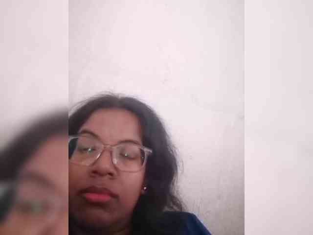 IndianBeaut webcam