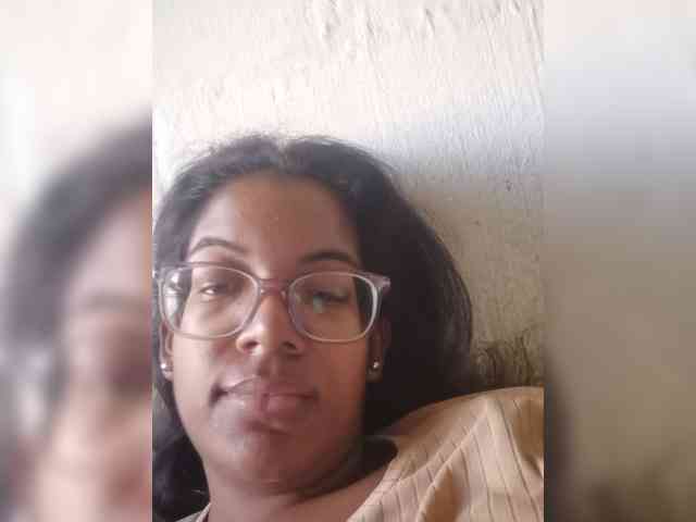 IndianBeaut webcam