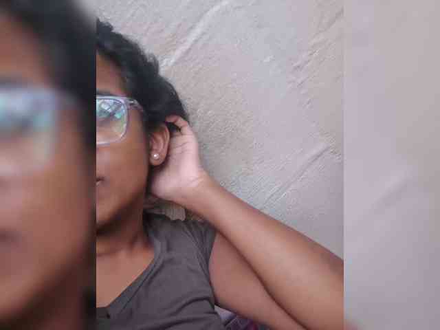IndianBeaut webcam
