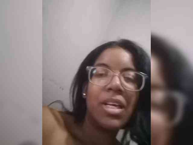 IndianBeaut webcam