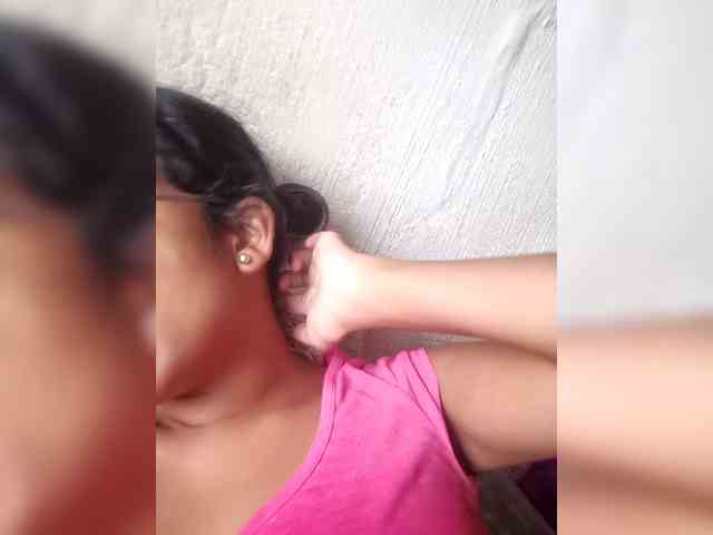 IndianBeaut webcam