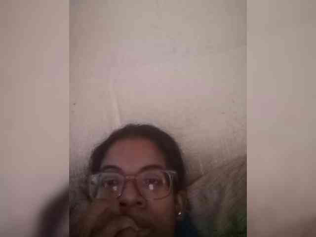 IndianBeaut Live Webcam on BongaCams