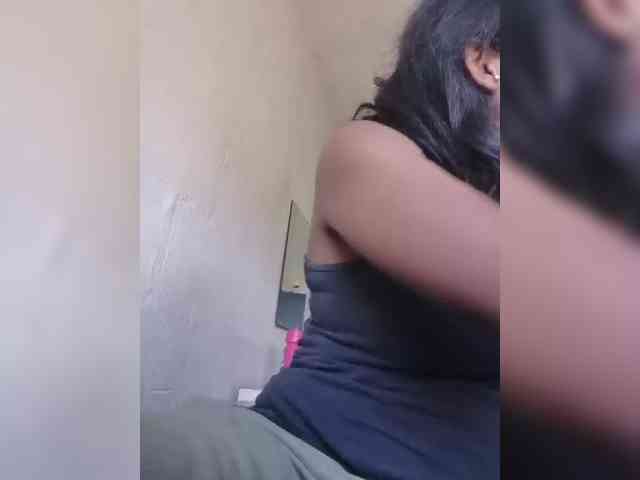 IndianBeaut webcam