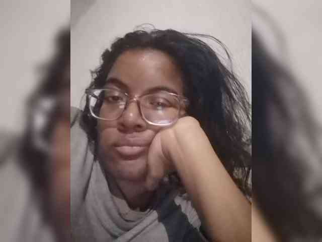 IndianBeaut webcam