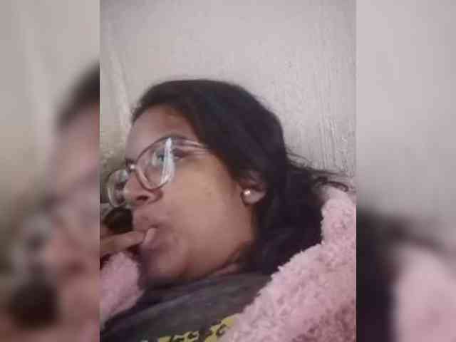 IndianBeaut webcam