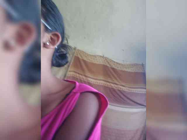 IndianBeaut webcam