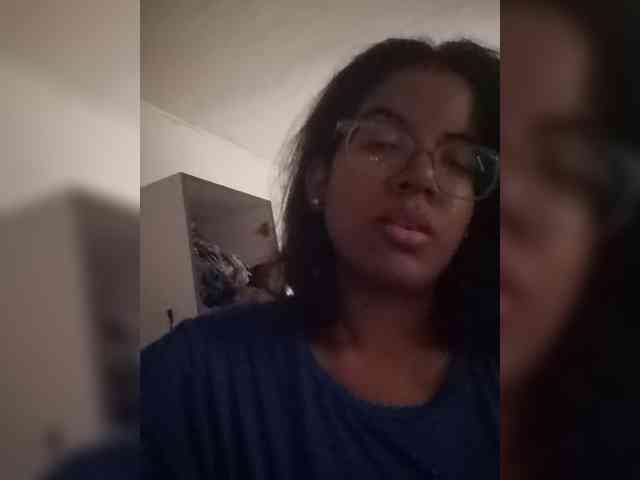 IndianBeaut webcam