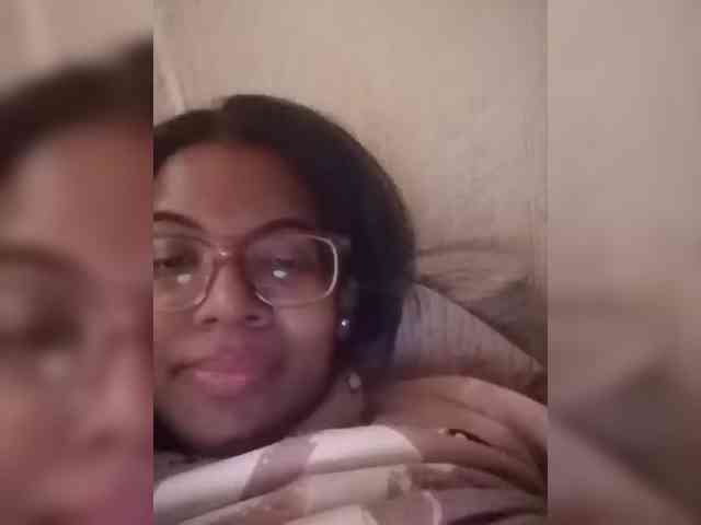 IndianBeaut webcam