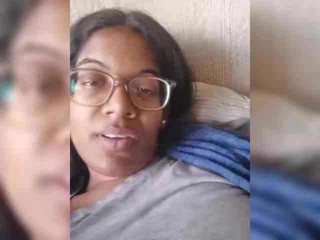 IndianBeaut webcam