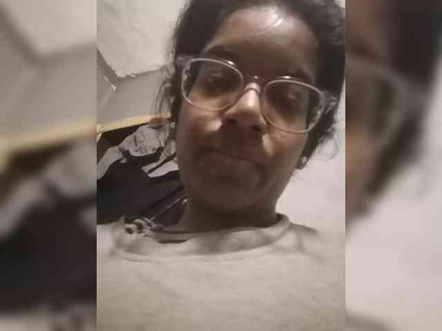 IndianBeaut webcam