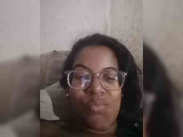 IndianBeaut webcam