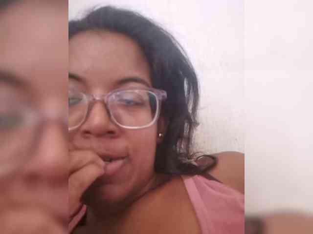 IndianBeaut webcam
