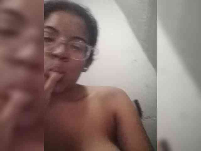 IndianBeaut webcam