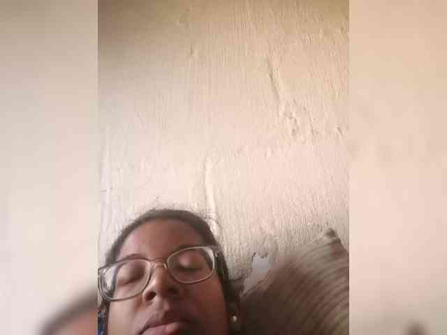 IndianBeaut webcam