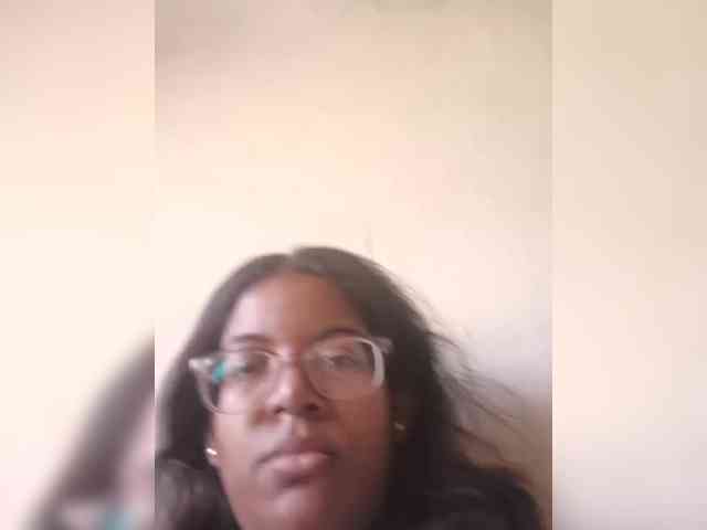 IndianBeaut webcam