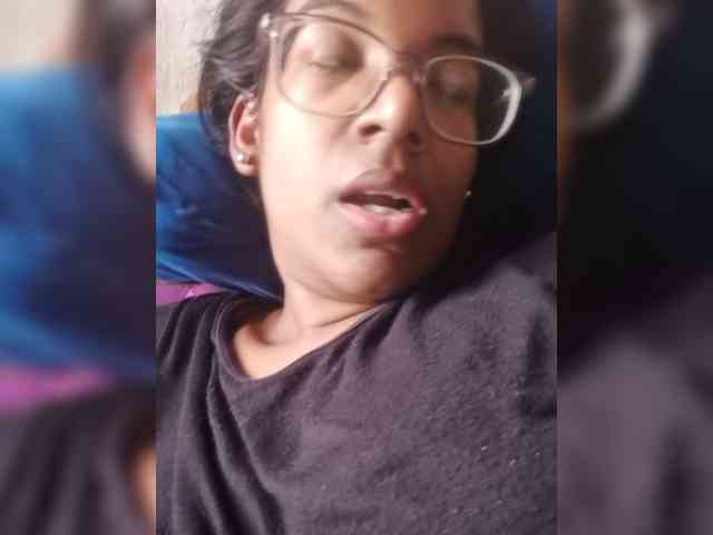 IndianBeaut webcam