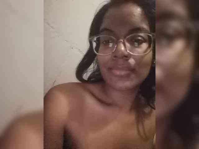 IndianBeaut webcam