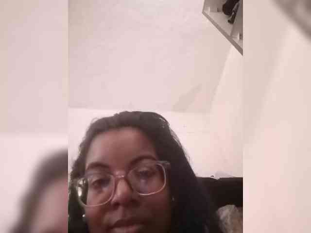 IndianBeaut webcam