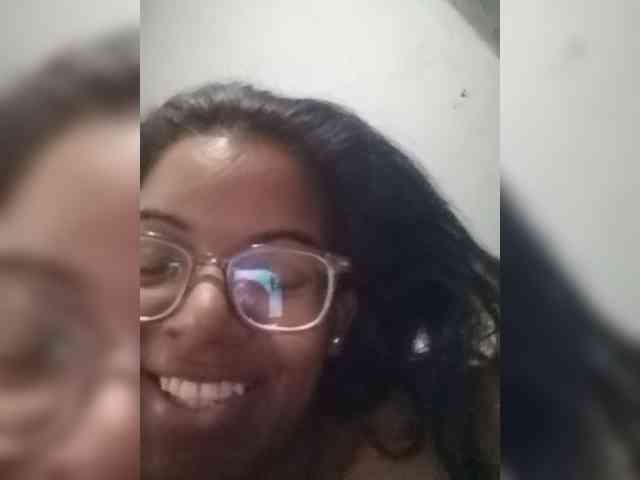 IndianBeaut webcam