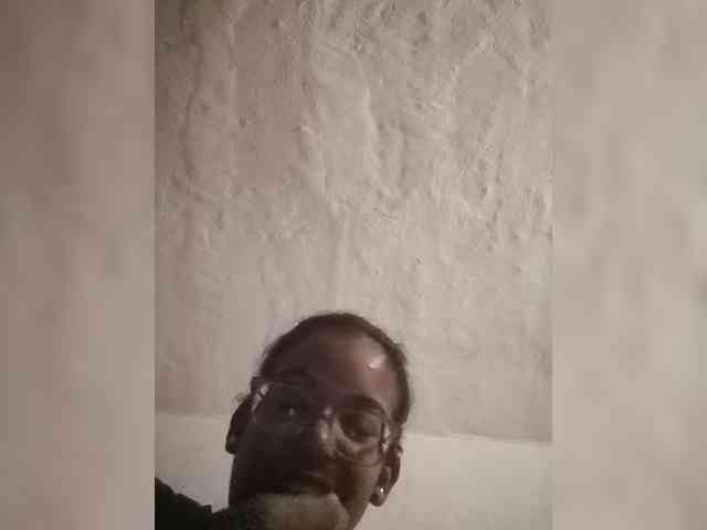 IndianBeaut webcam