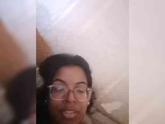 IndianBeaut webcam