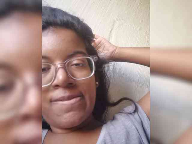 IndianBeaut webcam