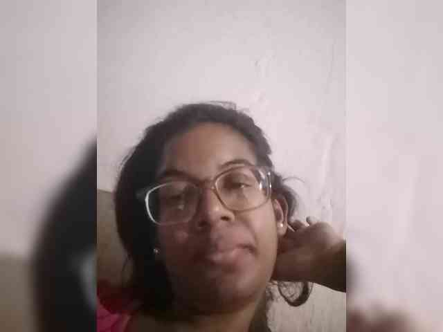 IndianBeaut webcam
