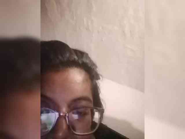 IndianBeaut webcam
