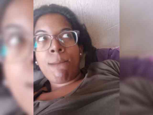 IndianBeaut webcam