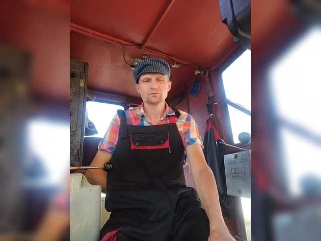 Maybus live webcam show