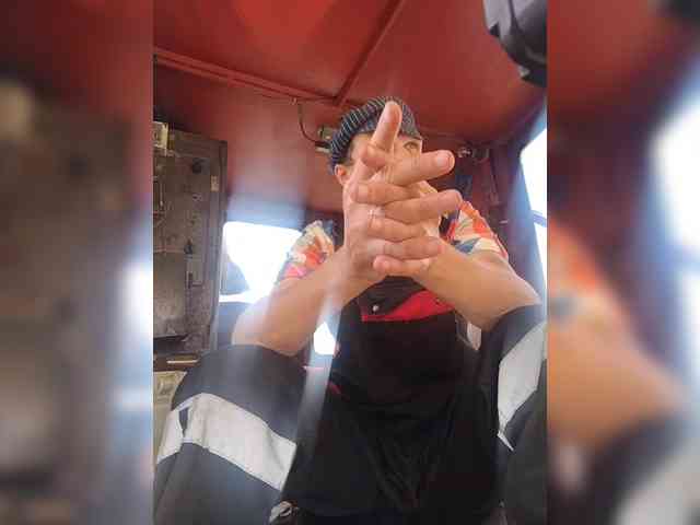 Maybus Sex Cam Show