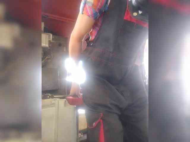 Maybus Sex Cam Show