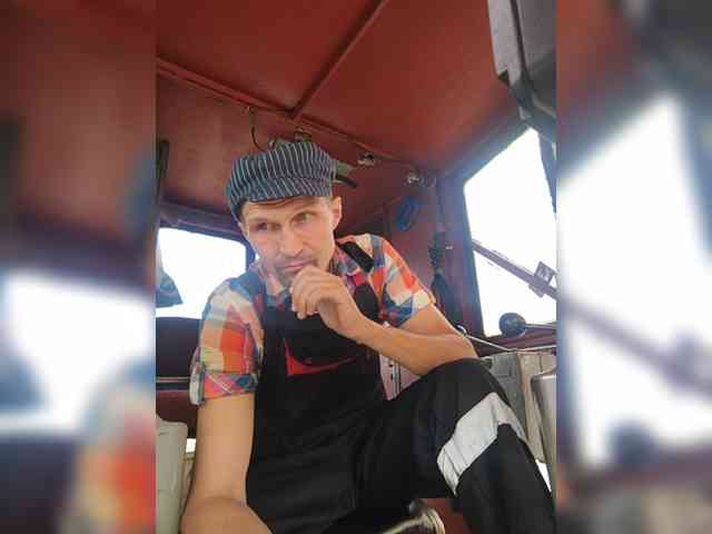 Maybus Live Webcam on BongaCams