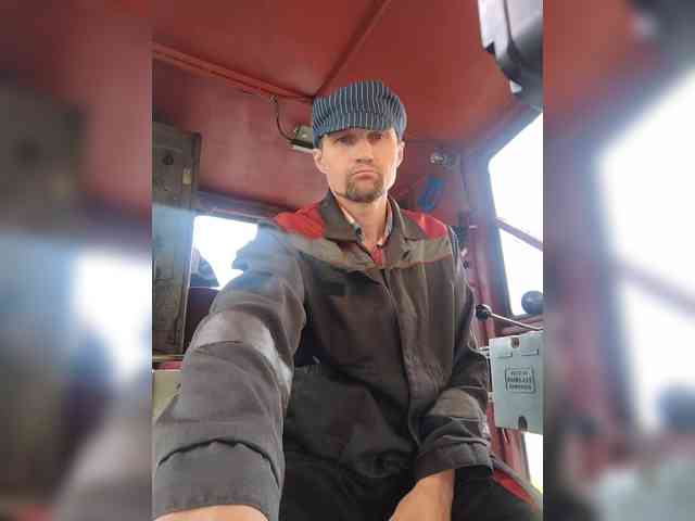 Maybus Sex Cam Show
