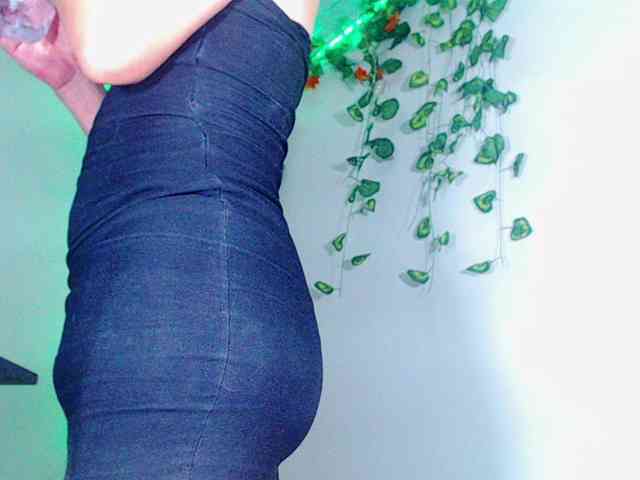 deboraath Live Webcam on BongaCams