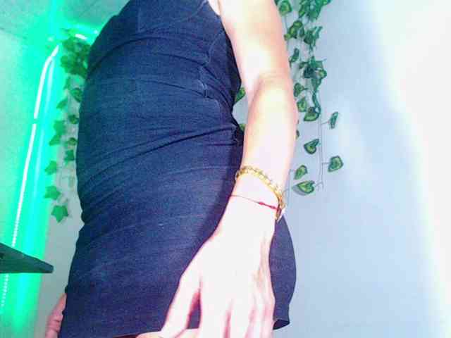 deboraath Live Webcam on BongaCams
