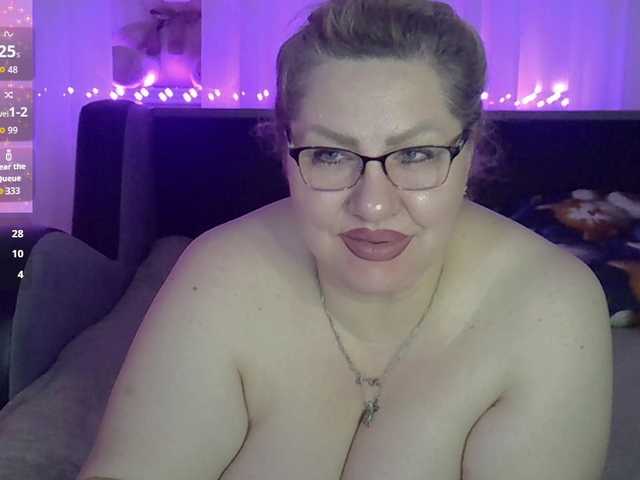 AngelinaGlam