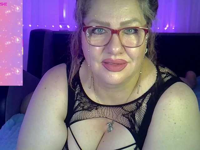 AngelinaGlam live webcam show